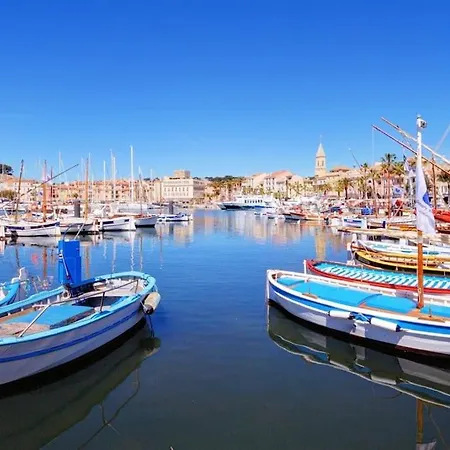 Bel Appartement Proche Du Port Sanary-sur-Mer Buitenkant foto